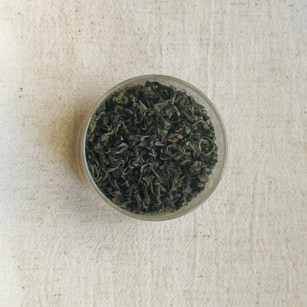 TOMOKO — Kamairicha Oolong